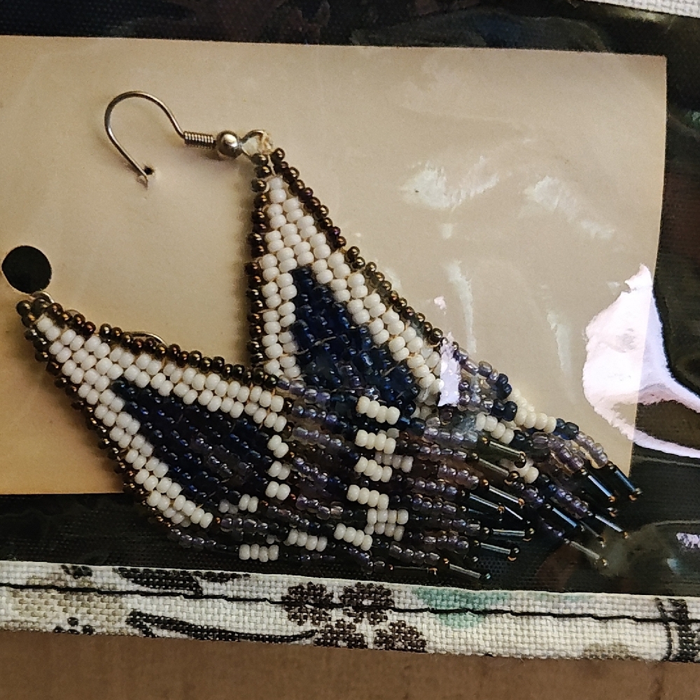 Beaded Teardrop Fringe Earrings - White & Navy